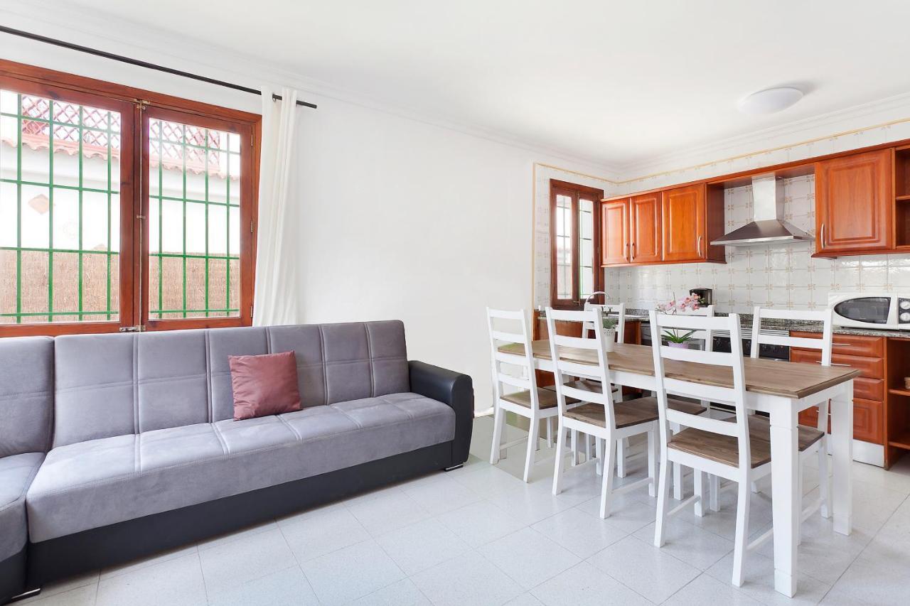 Villa Els Pins เอลอาเรนัล ภายนอก รูปภาพ